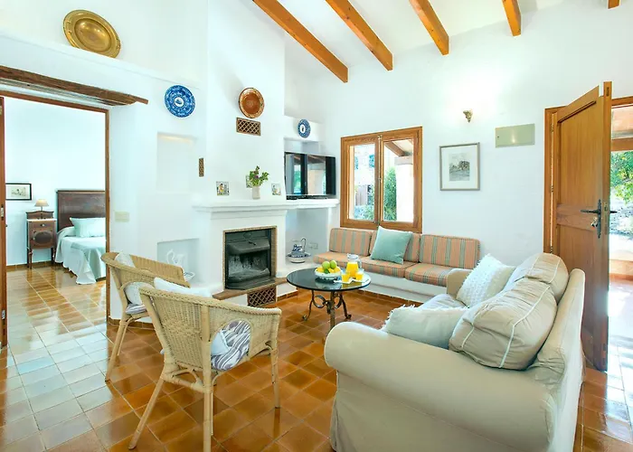 Owl Gorreta - 5 Min Walk To The Old Town Pollenca