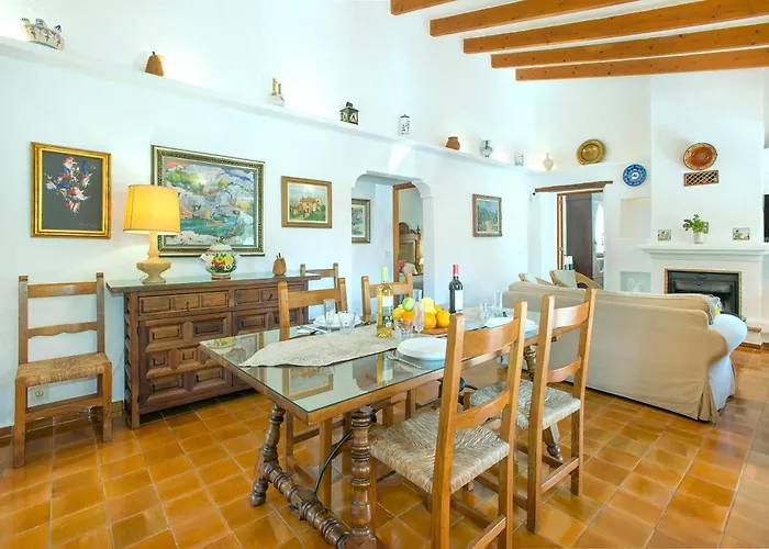 Owl Gorreta - 5 Min Walk To The Old Town Pollenca